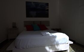 La Puerta Roja Guest House